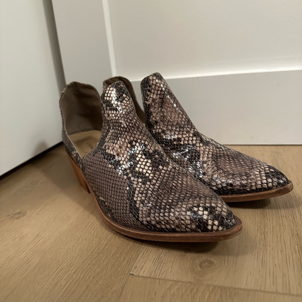 Chinese Laundry Snakeskin Western Booties
